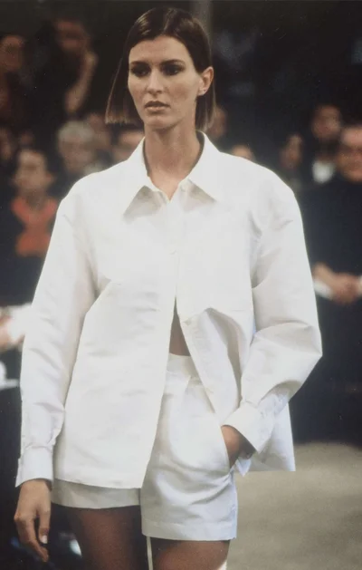 Look 16